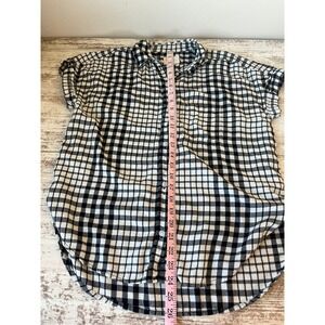 AMERICAN EAGLE XS Womens Black and Cream short sleeve Plaid Flannel Grunge Comfy